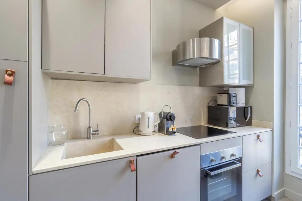 Private Apartment Located In The "Carre D'Or Nice" Экстерьер фото